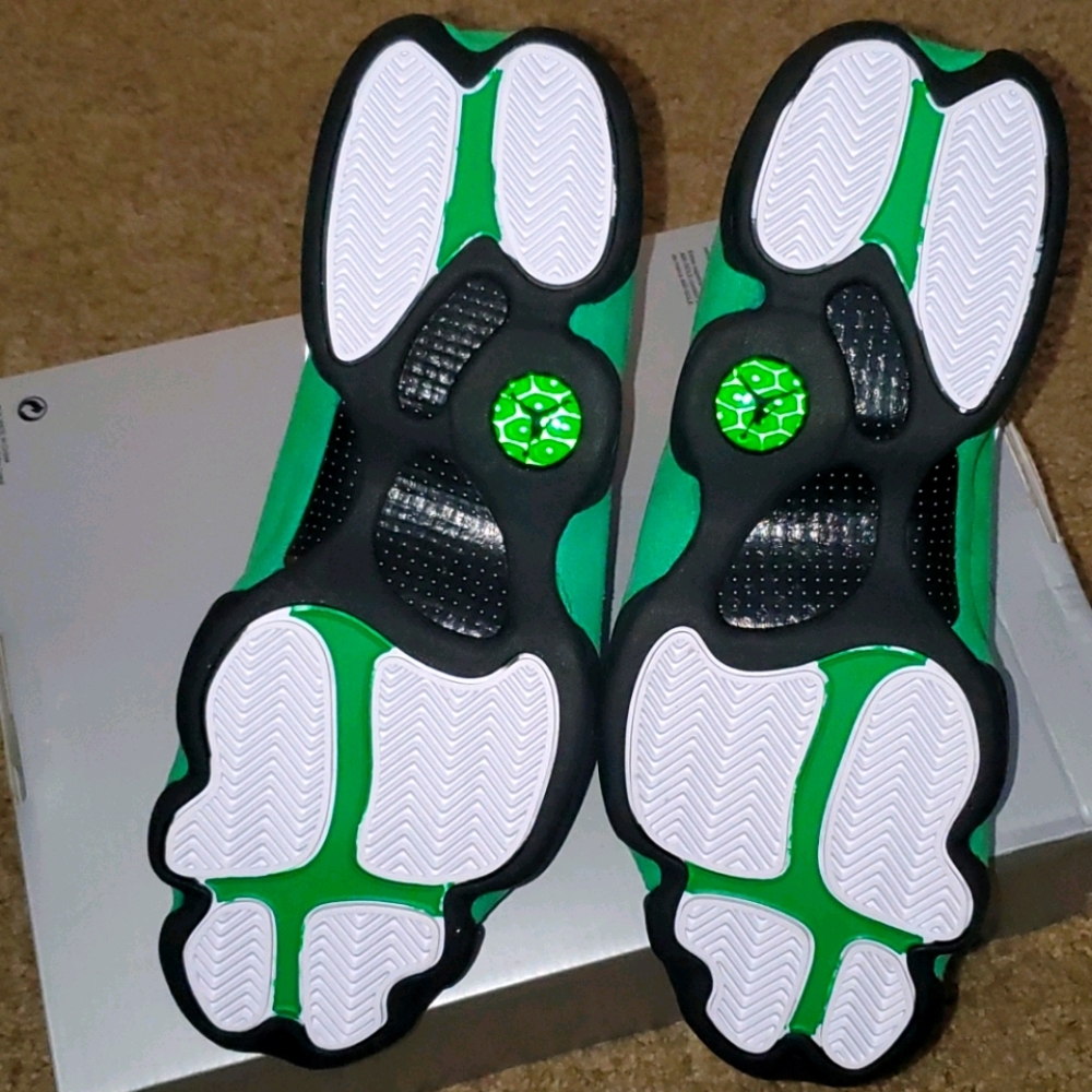 New Jordan retro 13 suede lucky green - Picture 3 of 5